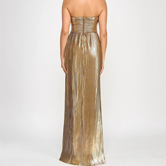 Emerald Sundae Juniors' Metallic Embellished Cutout Gown Gold Size XL - Picture 5 of 5